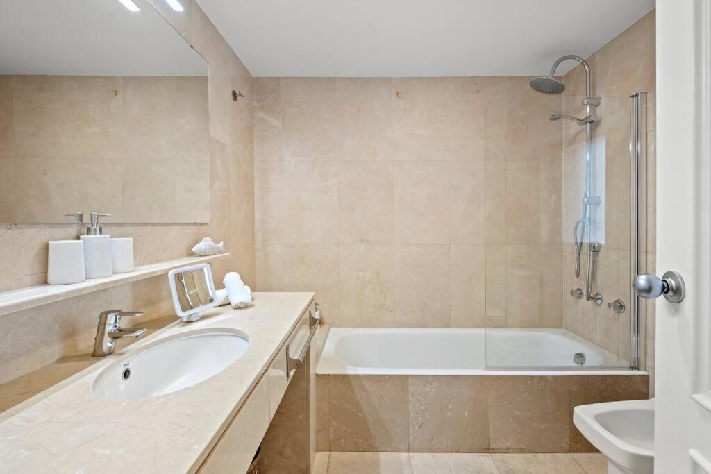 Vista Marina - Puerto Apartment